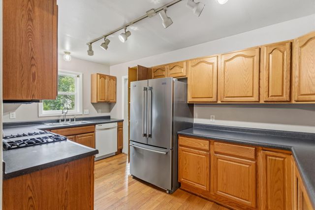 798 Myrtle Avenue, Holland City, MI 49423