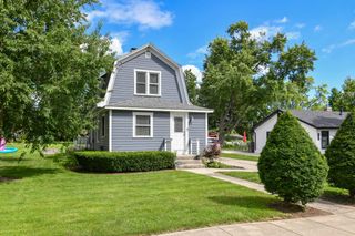 218 Wood STREET, Walworth, WI 53184