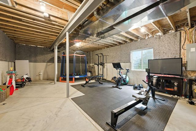 5561 Springwick Court, Powell, OH 43065