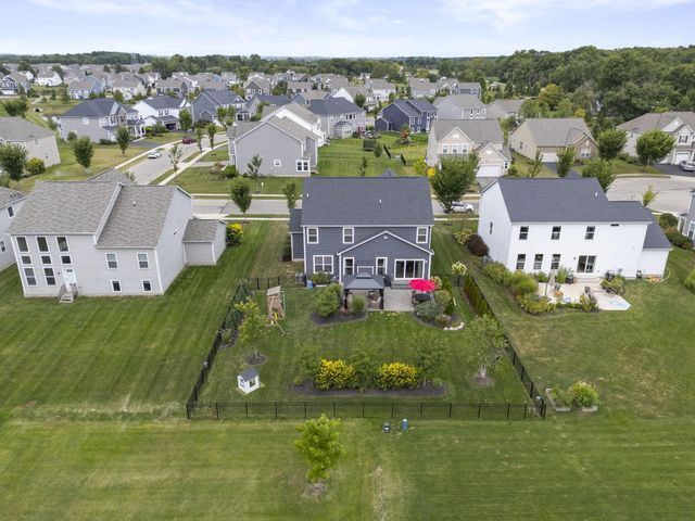 5561 Springwick Court, Powell, OH 43065