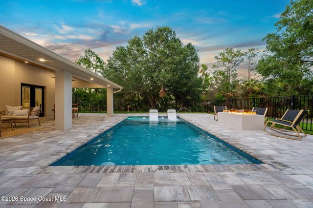 4625 Hidden Lakes Place, Melbourne, FL 32934