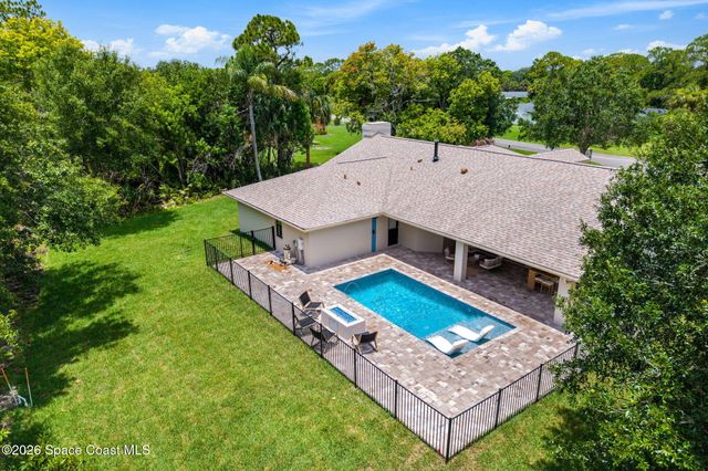 4625 Hidden Lakes Place, Melbourne, FL 32934