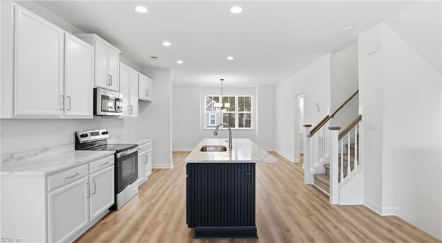 4301 Abercorn Dr Unit 103, Suffolk, VA 23435