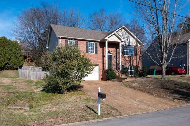 1505 Sudbury Ct, Old Hickory, TN 37138