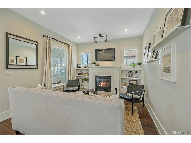 5716 Saulsbury St, Arvada, CO 80002