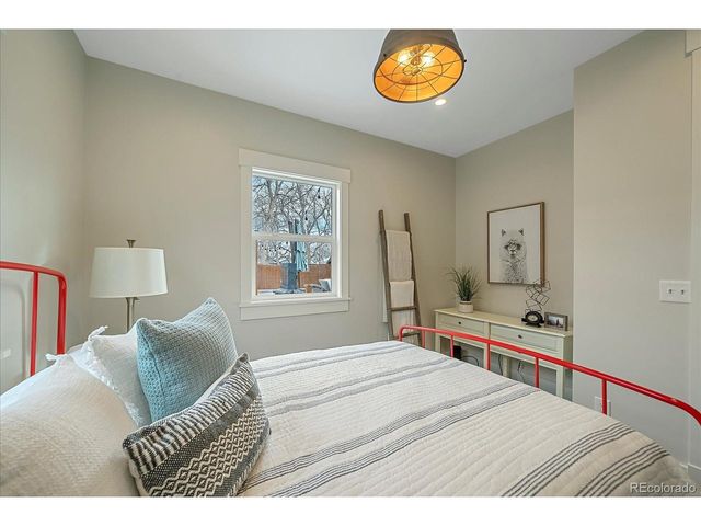 5716 Saulsbury St, Arvada, CO 80002