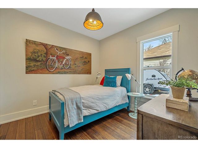 5716 Saulsbury St, Arvada, CO 80002