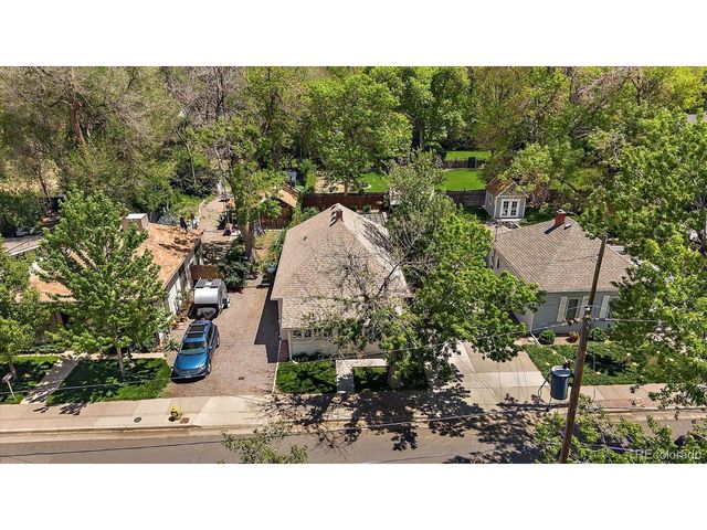 5716 Saulsbury St, Arvada, CO 80002