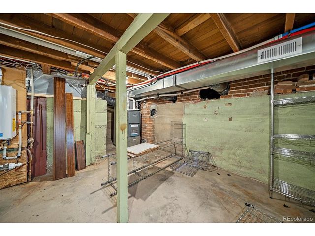 5716 Saulsbury St, Arvada, CO 80002