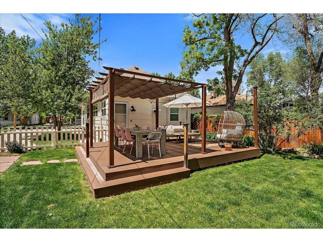 5716 Saulsbury St, Arvada, CO 80002