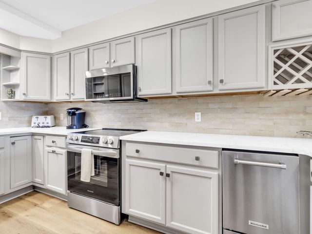 520 Gulf Shore Drive UNIT 111, Destin, FL 32541