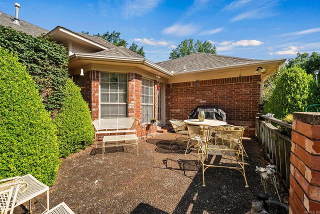 3045 St Charles Drive, Conway, AR 72034