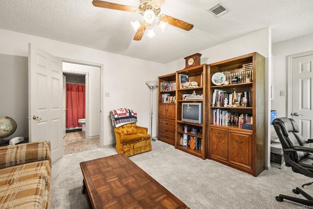 3045 St Charles Drive, Conway, AR 72034
