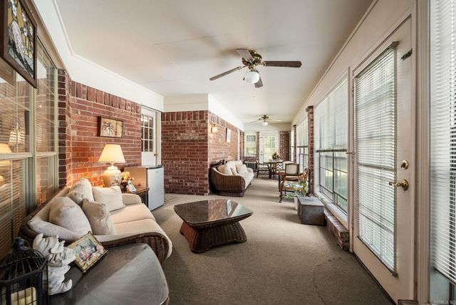 3045 St Charles Drive, Conway, AR 72034