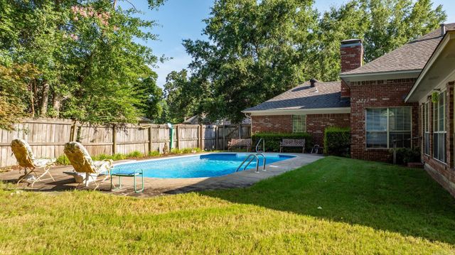 3045 St Charles Drive, Conway, AR 72034