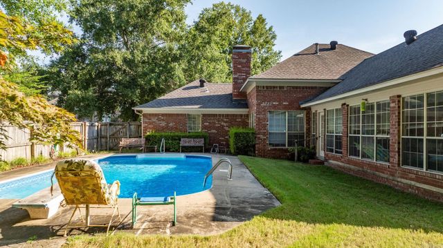 3045 St Charles Drive, Conway, AR 72034