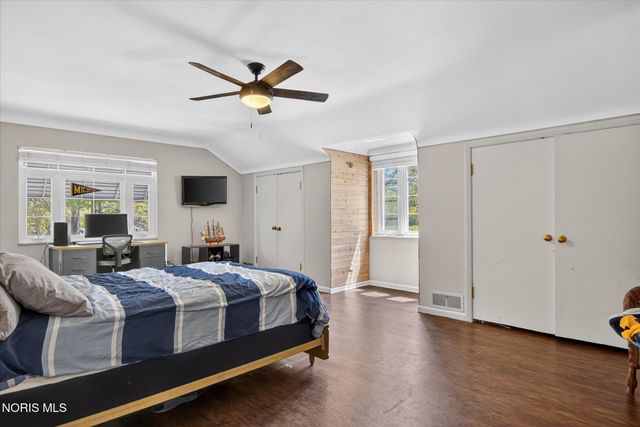 3700 W Bancroft Street, Ottawa Hills, OH 43606