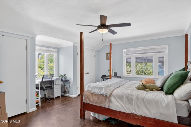 3700 W Bancroft Street, Ottawa Hills, OH 43606
