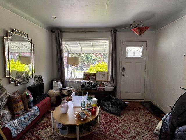 11690 Gallagher Street, Hamtramck, MI 48212