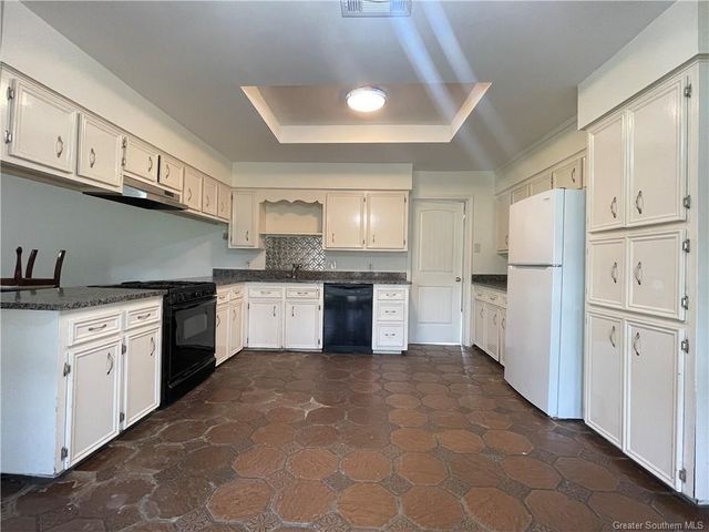 3740 Kirkman Street, Lake Charles, LA 70607