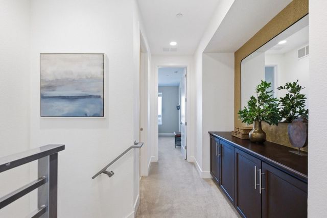 3044 Mawing Road, San Mateo, CA 94403