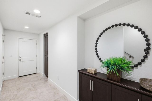 3044 Mawing Road, San Mateo, CA 94403