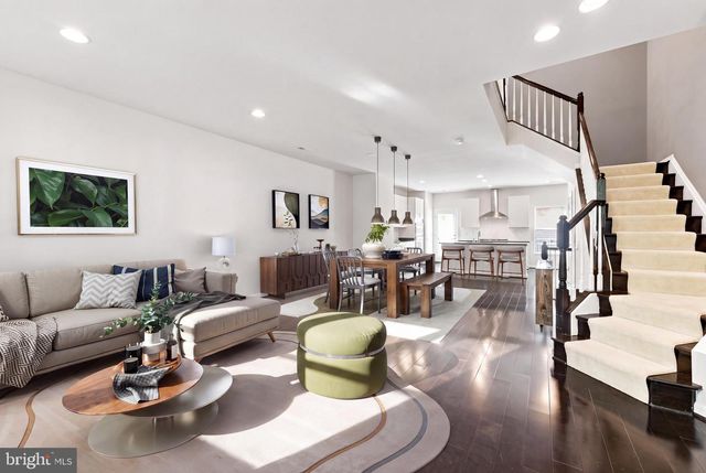 9652 PULLMAN PL, Fairfax, VA 22031