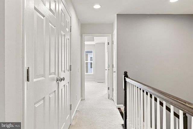 9652 PULLMAN PL, Fairfax, VA 22031