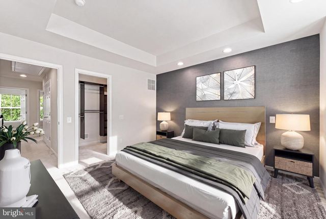 9652 PULLMAN PL, Fairfax, VA 22031