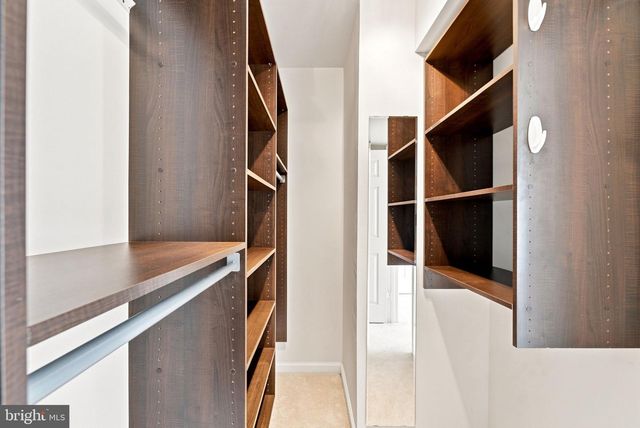 9652 PULLMAN PL, Fairfax, VA 22031