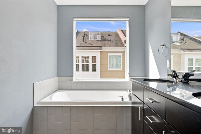 9652 PULLMAN PL, Fairfax, VA 22031