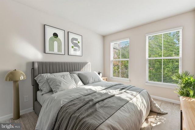 9652 PULLMAN PL, Fairfax, VA 22031