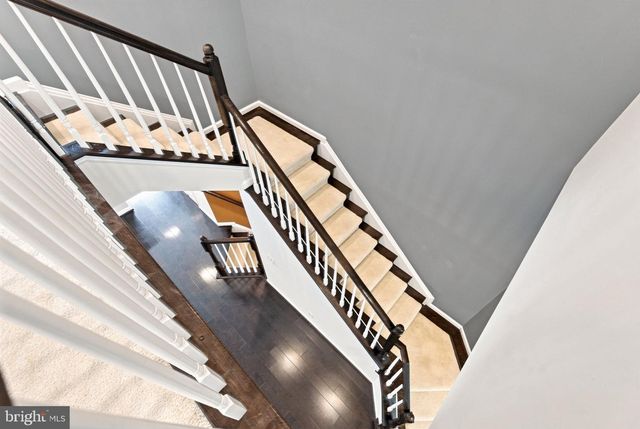 9652 PULLMAN PL, Fairfax, VA 22031
