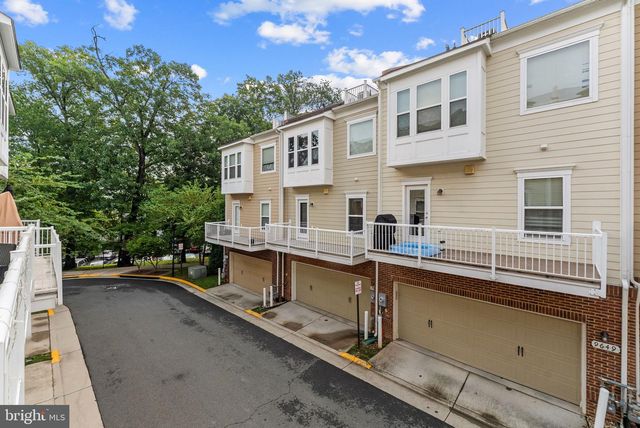 9652 PULLMAN PL, Fairfax, VA 22031