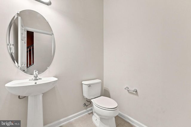 9652 PULLMAN PL, Fairfax, VA 22031