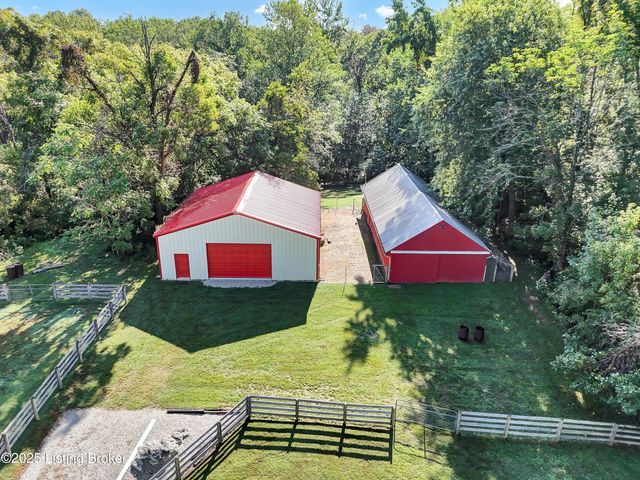 9305 Hi View Ln, Louisville, KY 40272