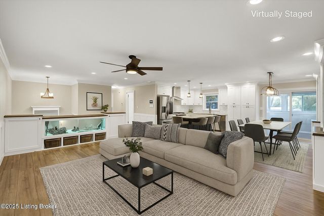 9305 Hi View Ln, Louisville, KY 40272