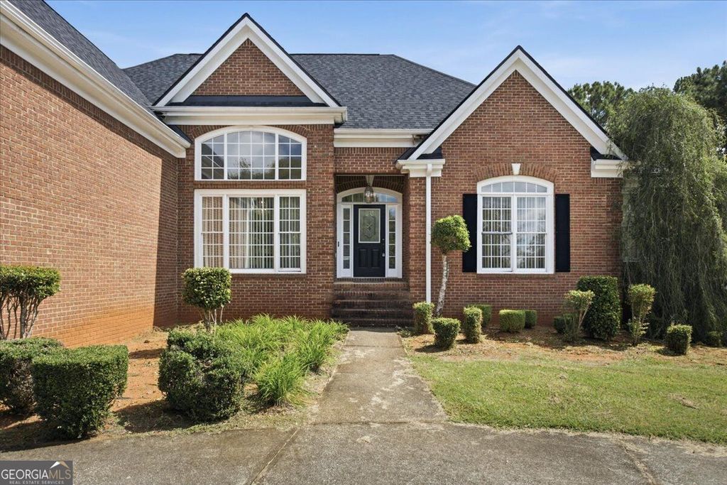 140 Lake Lucinda Drive, Covington, GA 30016 — photo 2