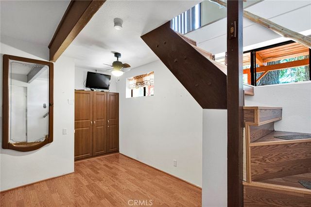 739 Lake Drive, Lake Arrowhead, CA 92385