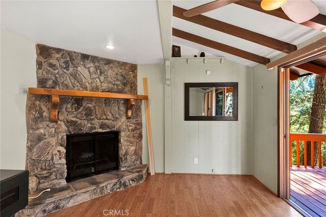 739 Lake Drive, Lake Arrowhead, CA 92385