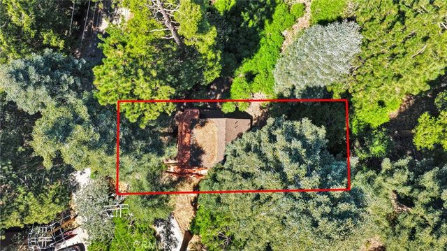 739 Lake Drive, Lake Arrowhead, CA 92385