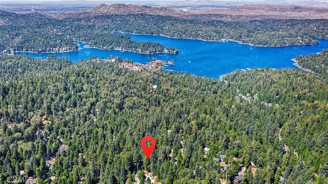 739 Lake Drive, Lake Arrowhead, CA 92385