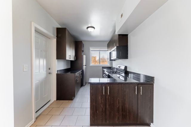 7626 S Drexel Street 1S, Chicago, IL 60619