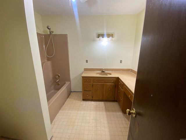 7410 Wheat Road, North Little Rock, AR 72118