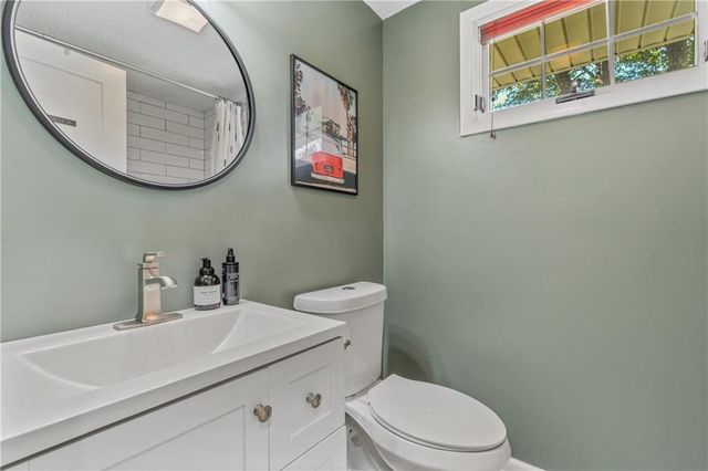 4916 W 78th Place, Prairie Village, KS 66208