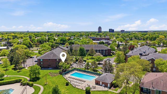520 Biesterfield Road 119f, Elk Grove Village, IL 60007