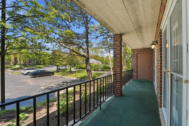 520 Biesterfield Road 119f, Elk Grove Village, IL 60007