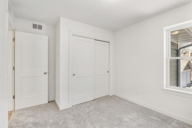 1195 Bush Avenue, Saint Paul, MN 55106