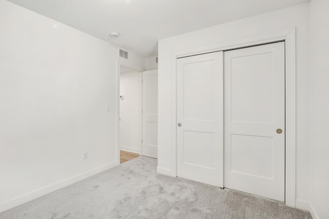 1195 Bush Avenue, Saint Paul, MN 55106