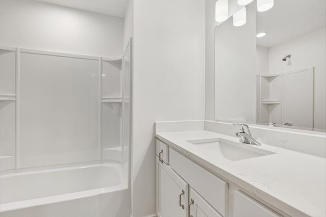 1195 Bush Avenue, Saint Paul, MN 55106